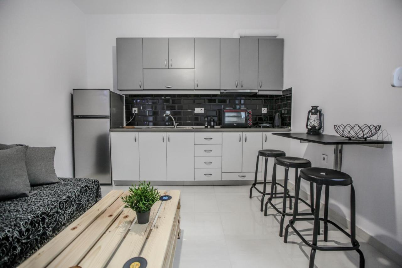 Terra Di Meteora Suites #3 Kalampaka Exteriör bild